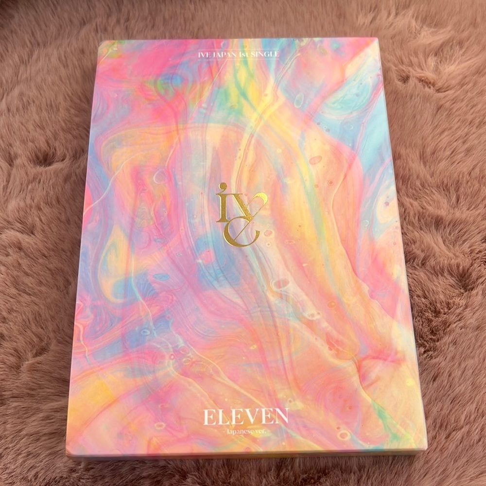 * KPOP* ♥️ Ive Official Album ´Eleven  ´ japanese ♥️- No Photo…